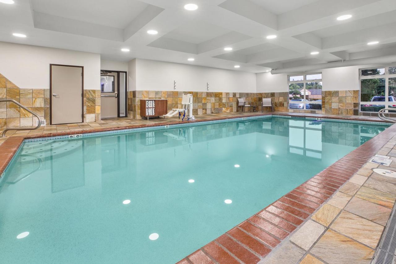 Holiday Inn Express & Suites Tacoma By Ihg Экстерьер фото
