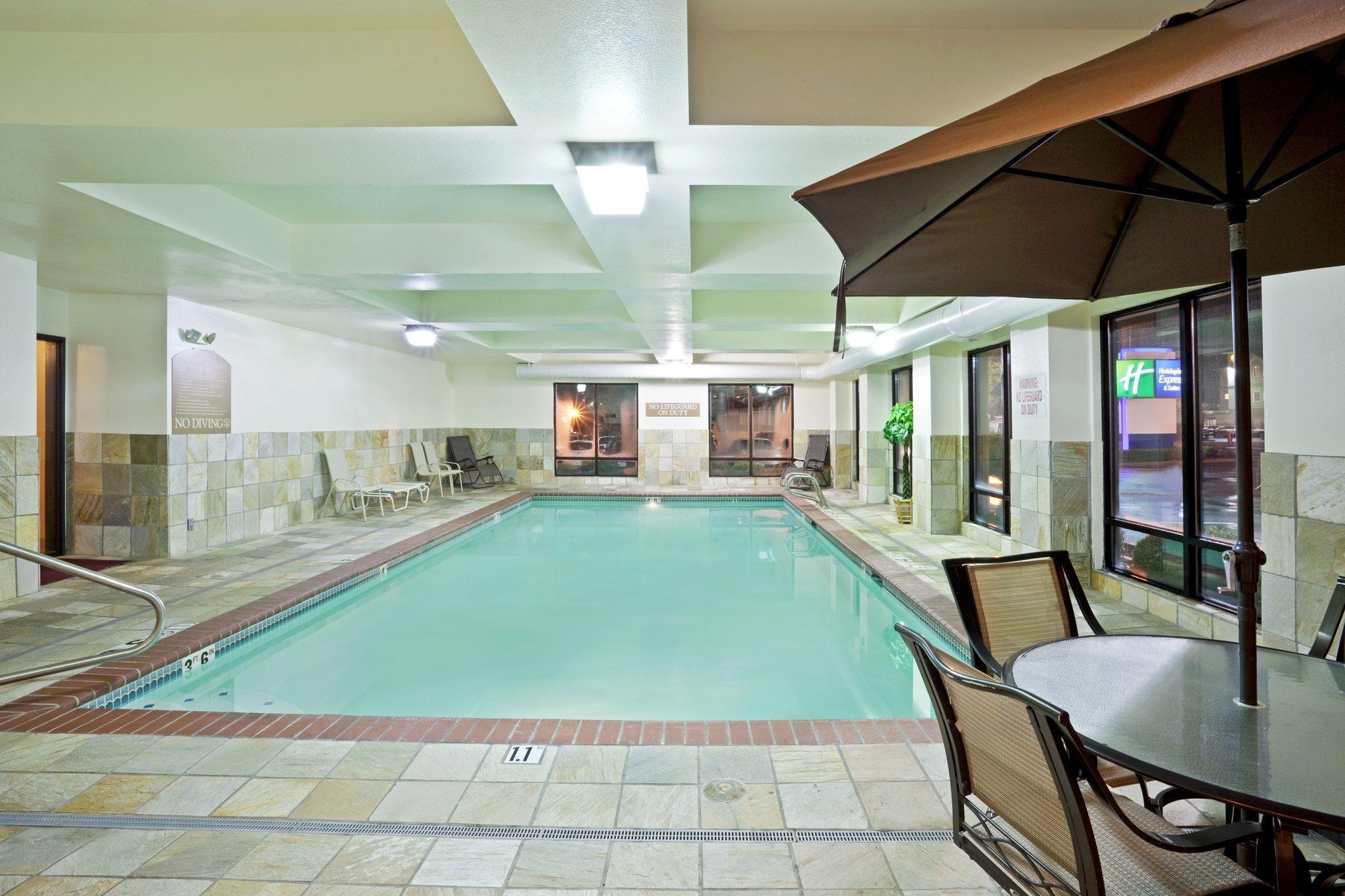 Holiday Inn Express & Suites Tacoma By Ihg Экстерьер фото